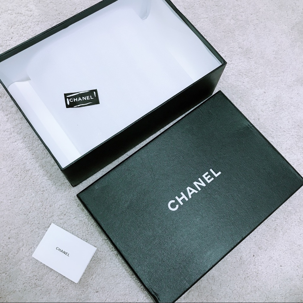 Chanel empty box